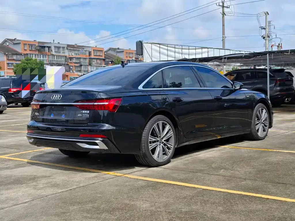 Audi A6L — фото 4