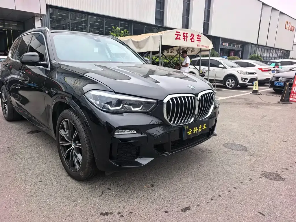 BMW X5 (Import) — фото 7