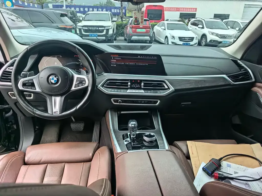 BMW X5 (Import) — фото 8