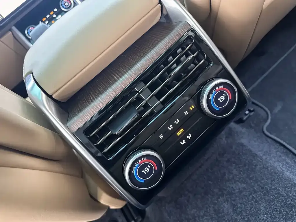 Land Rover Range Rover — фото 10