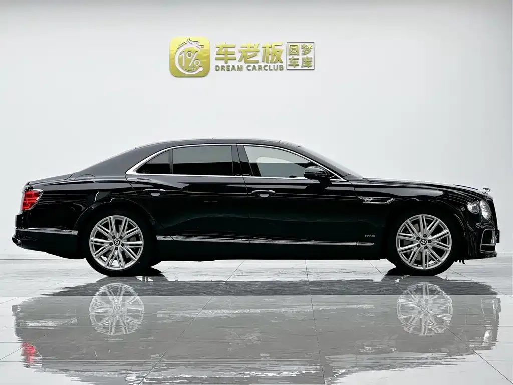 Bentley Flying Spur — фото 2