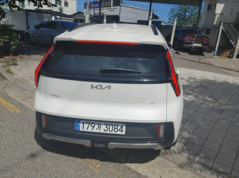 Kia Niro — фото 2