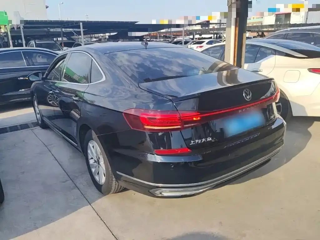 Volkswagen Passat — фото 3