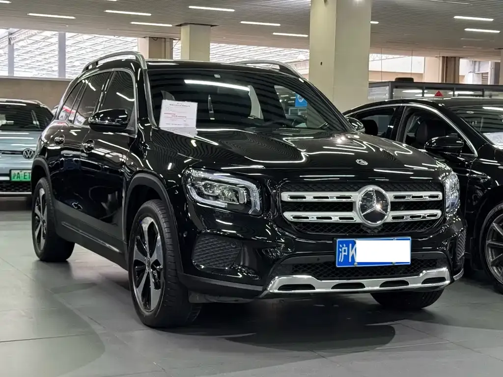 Mercedes-Benz GLB — фото 6