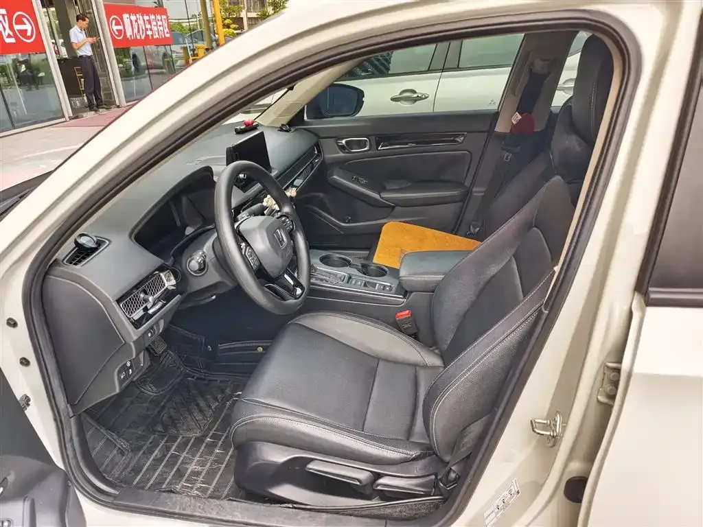 Honda Civic — фото 3