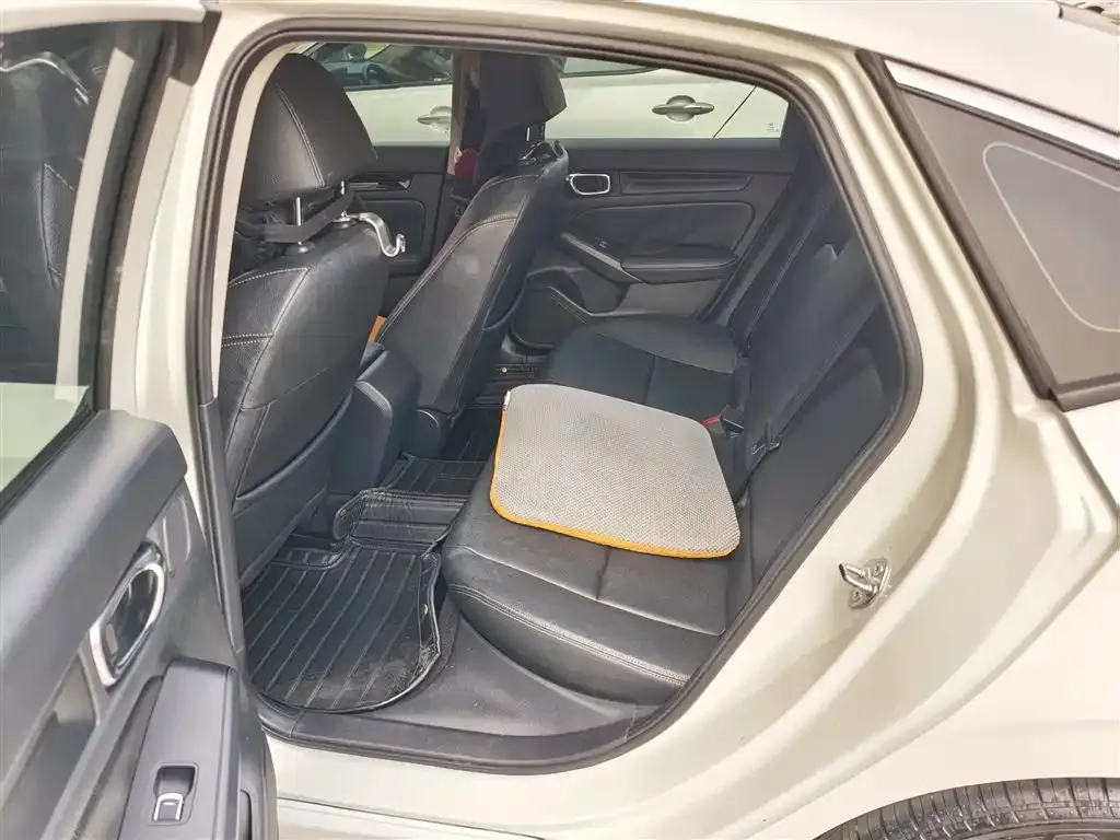 Honda Civic — фото 9
