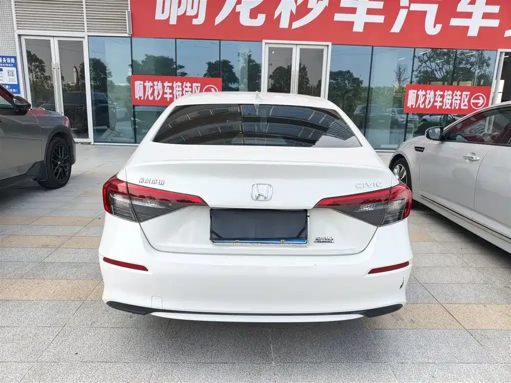 Honda Civic — фото 6