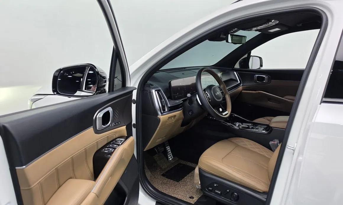 Kia Sorento — фото 5