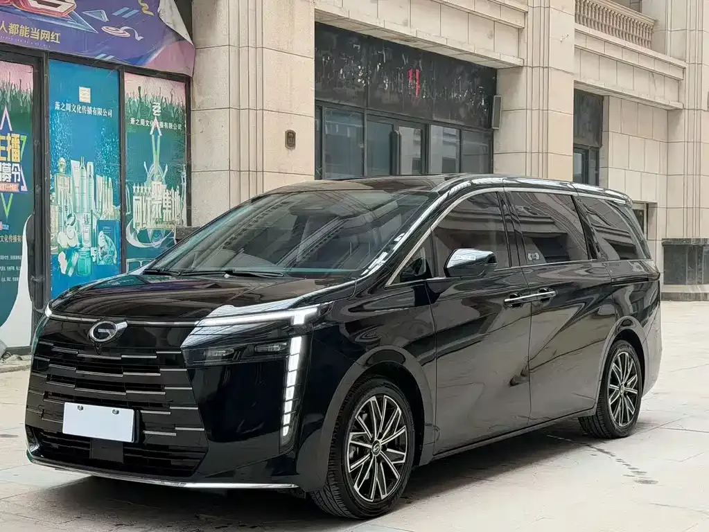 GAC Motor Trumpchi E8 — фото 4
