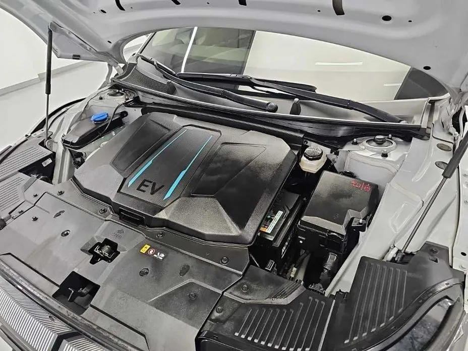 Hyundai Ioniq5 — фото 9