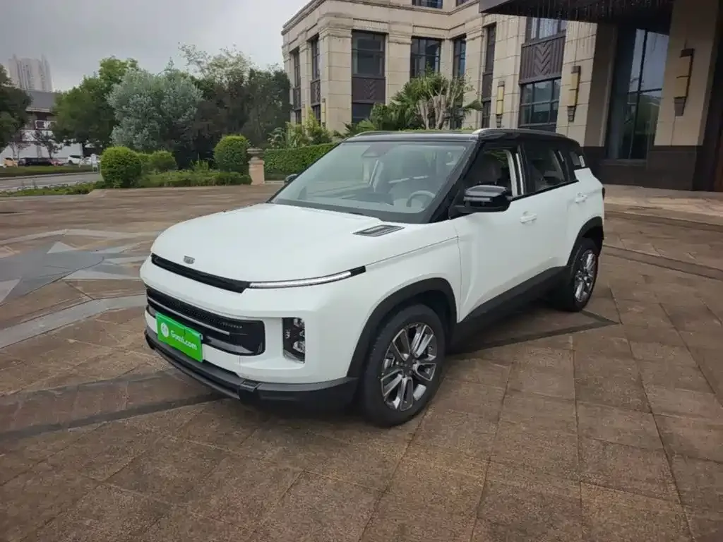 Geely Icon — фото 1