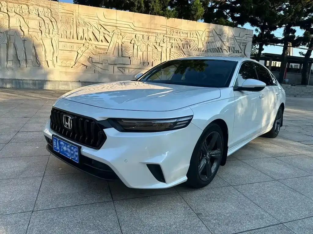 Honda Inspire — фото 1