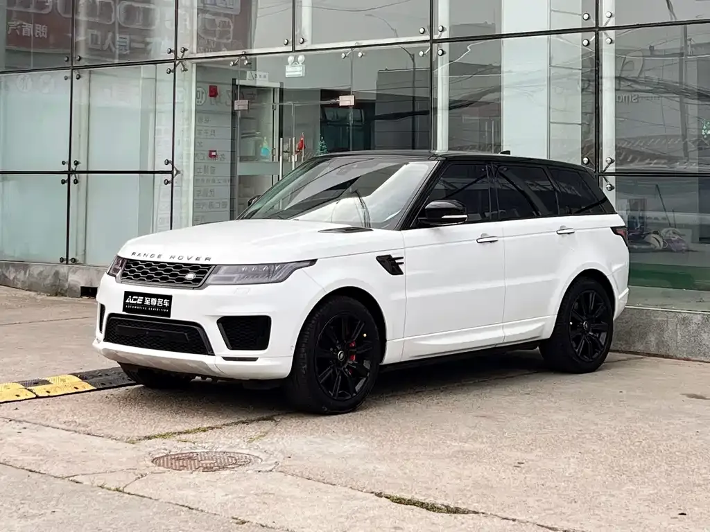 Land Rover Sport — фото 1