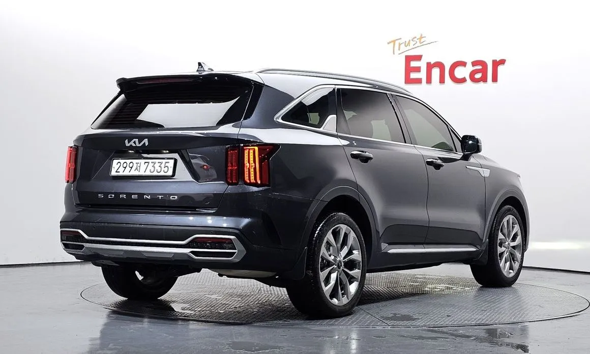 Kia Sorento — фото 3