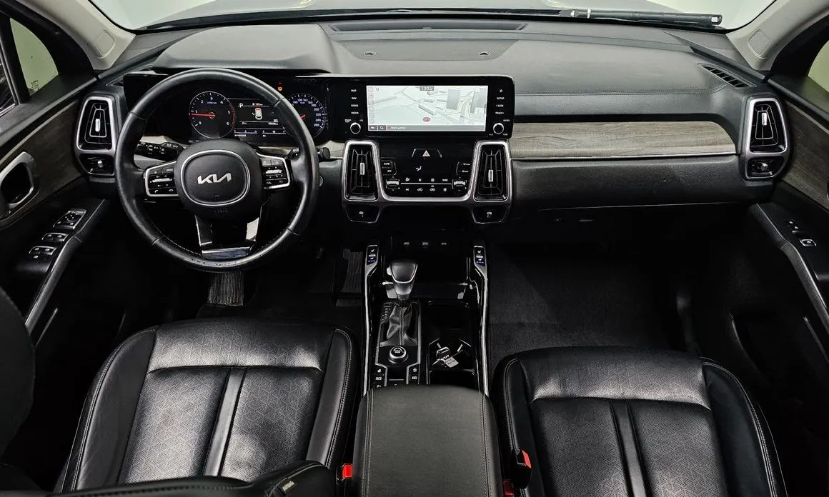 Kia Sorento — фото 4