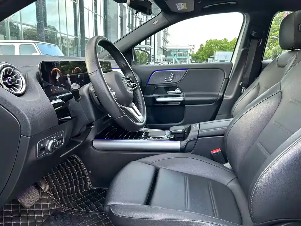 Mercedes-Benz GLA — фото 7