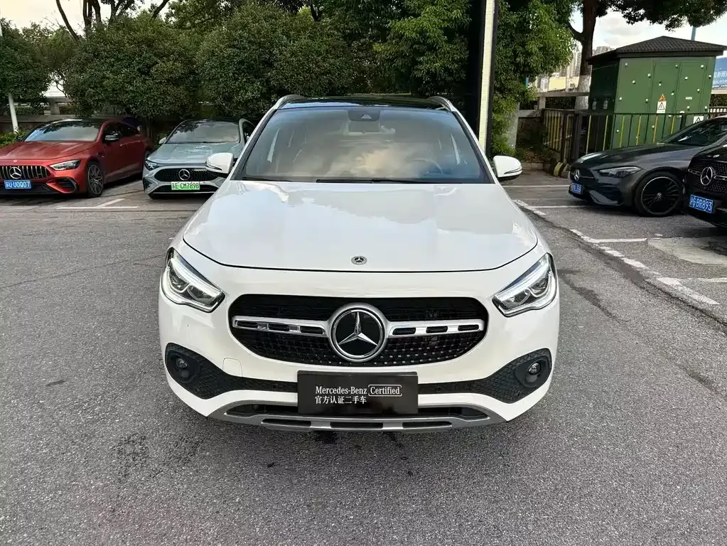 Mercedes-Benz GLA — фото 10