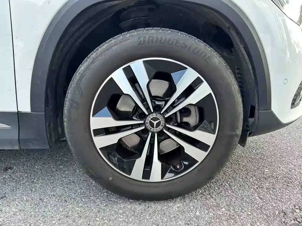 Mercedes-Benz GLA — фото 6