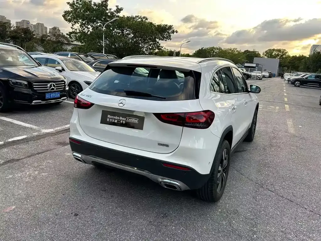Mercedes-Benz GLA — фото 9