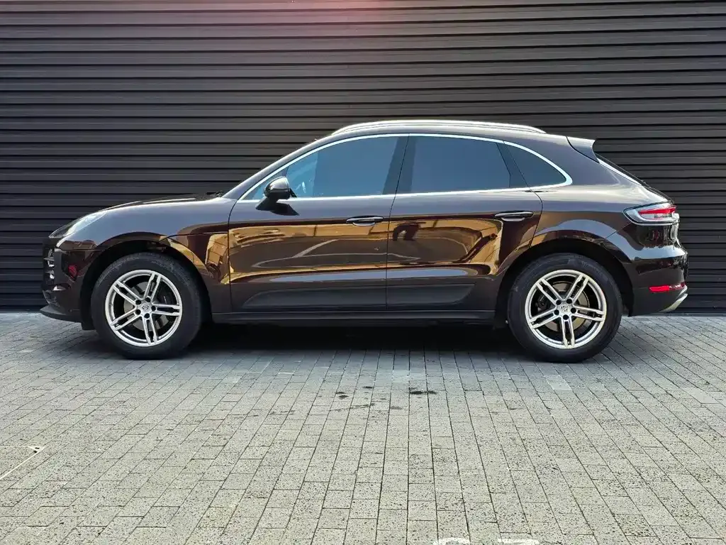 Porsche Macan — фото 10