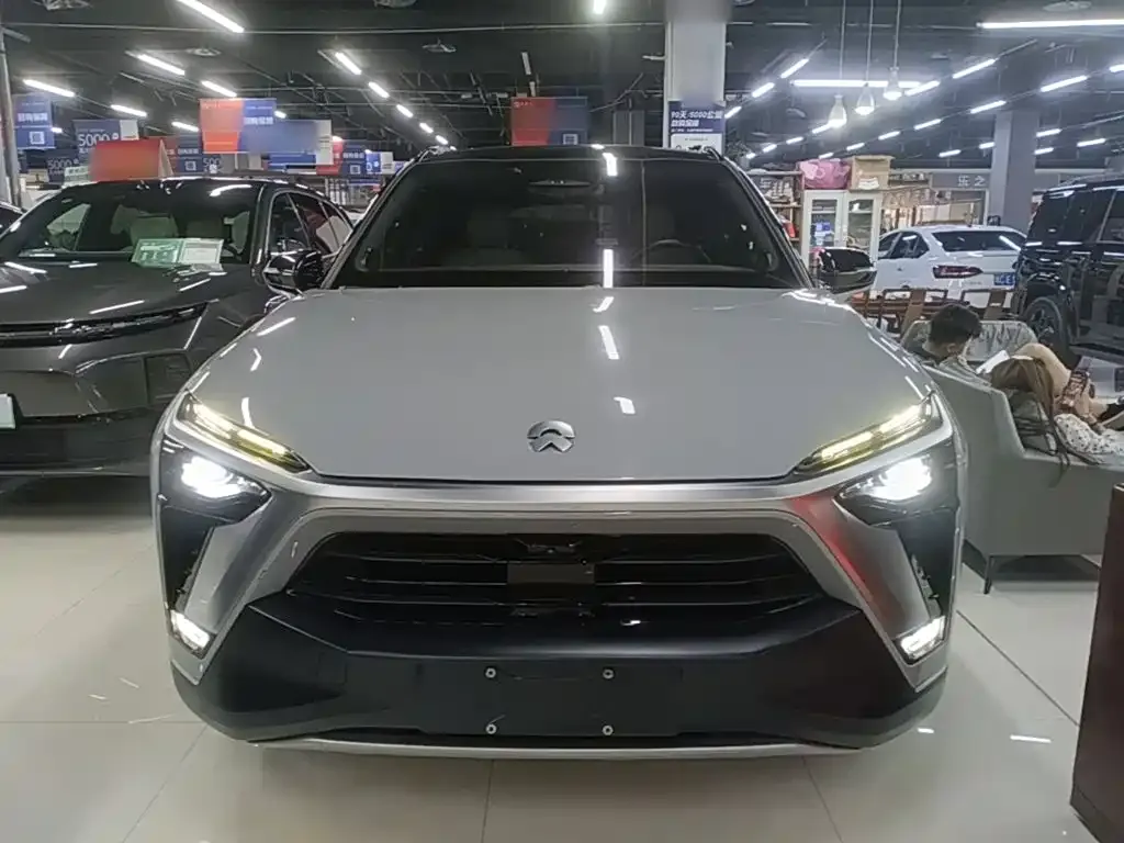 NIO ES8 — фото 3