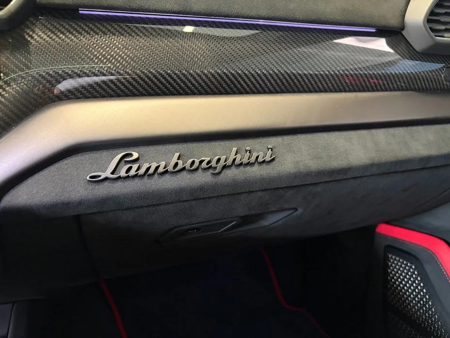 Lamborghini Urus — фото 6
