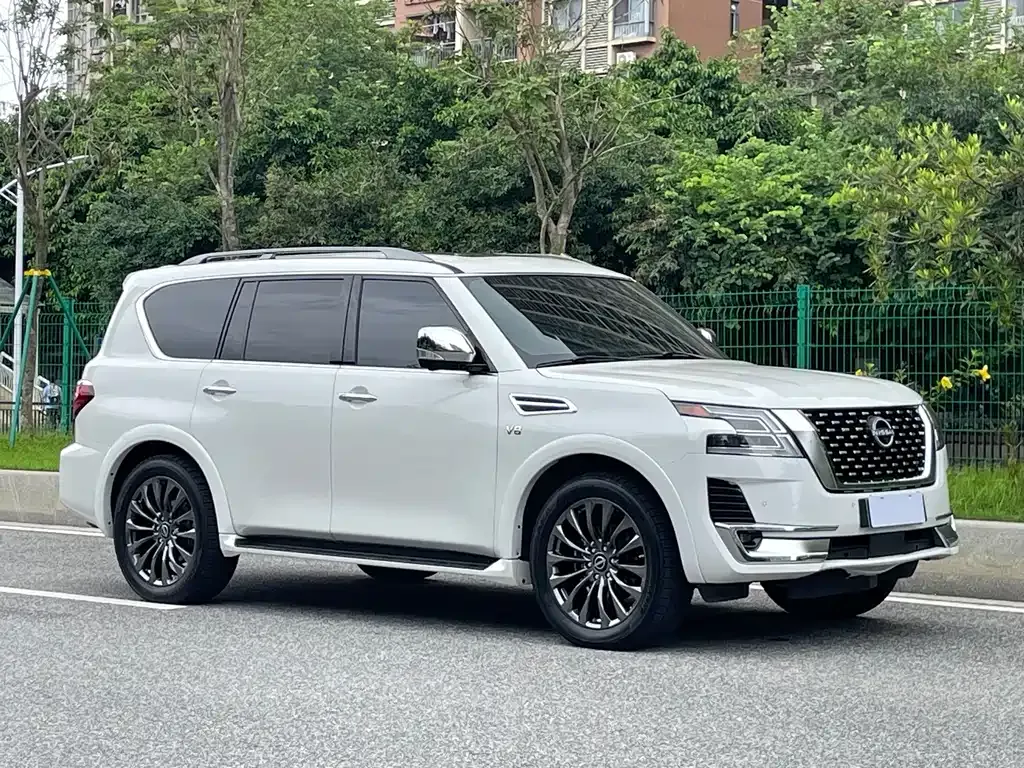 Nissan Patrol — фото 8