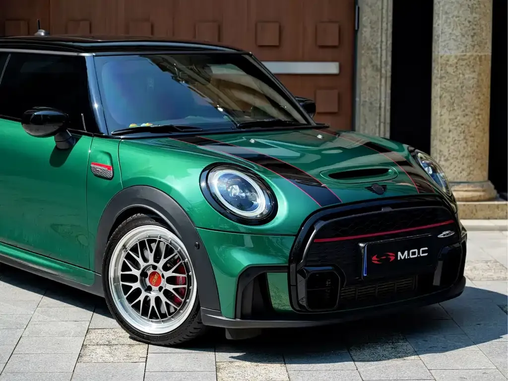 MINI JCW (John Cooper Works) — фото 2