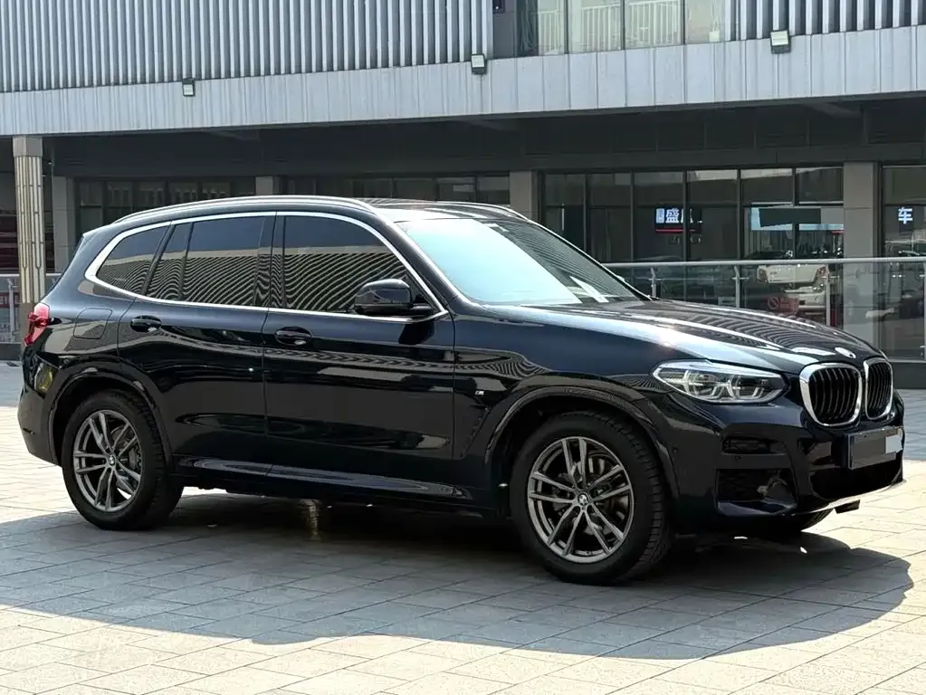 BMW X3 — фото 3