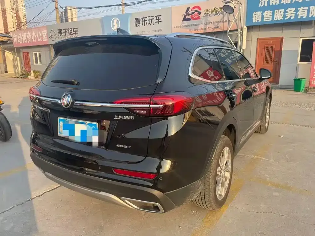 Buick Envision Plus — фото 8