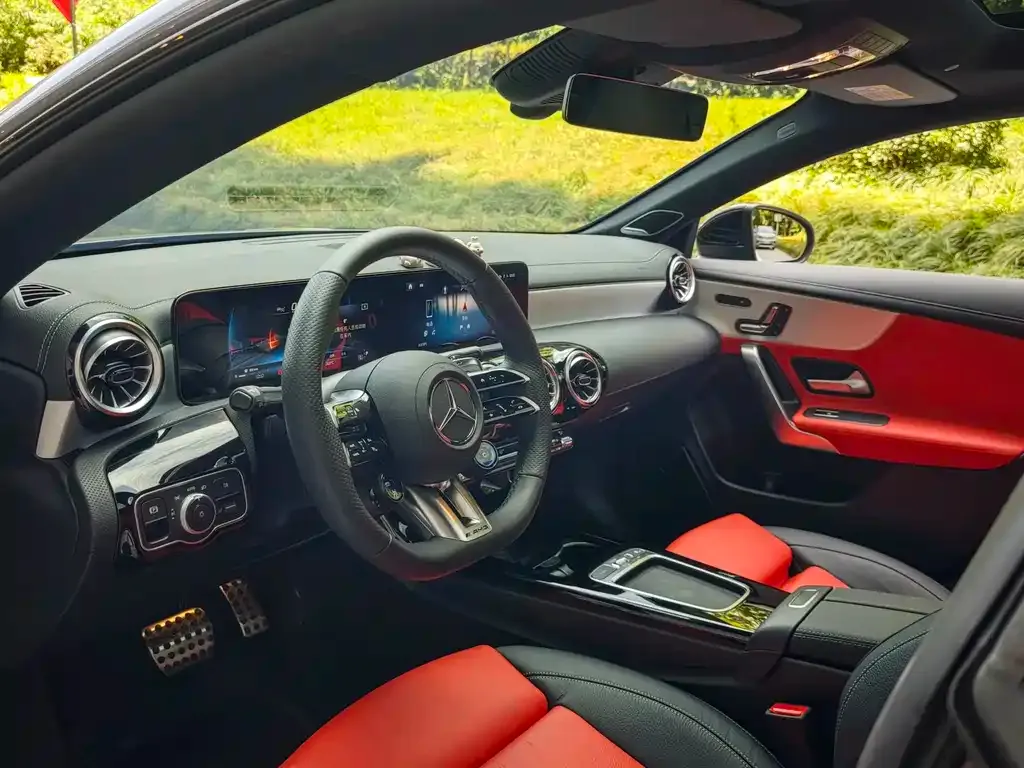 Mercedes-Benz CLA AMG — фото 4