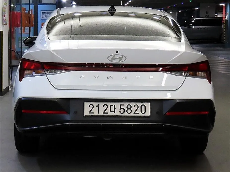 Hyundai AVANTE — фото 8
