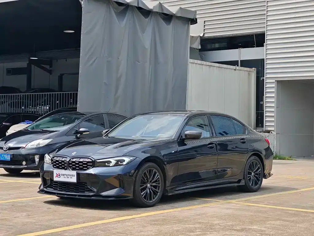 BMW 3 Series — фото 1