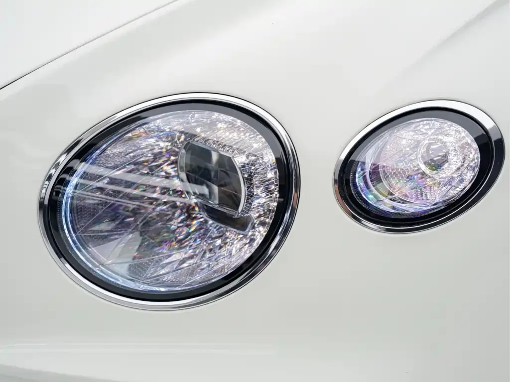 Bentley Continental — фото 7