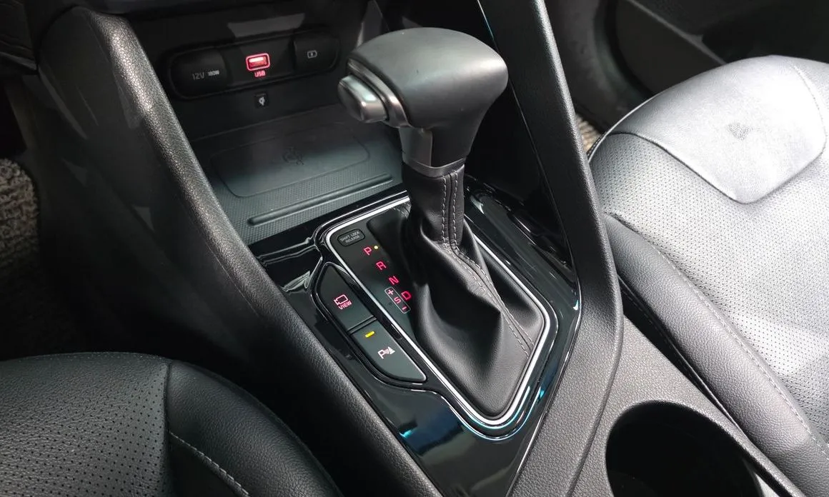 Kia Niro — фото 6