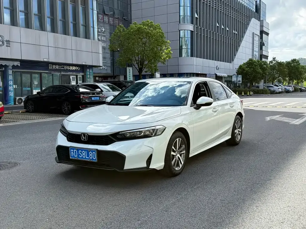 Honda Civic — фото 1