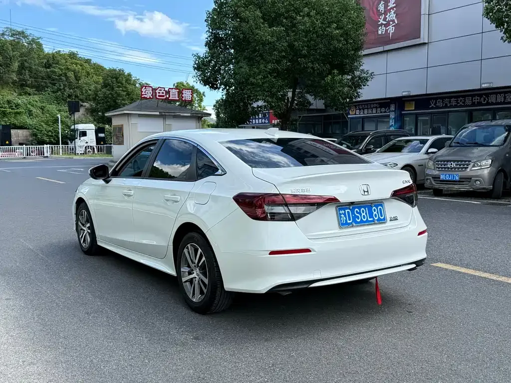 Honda Civic — фото 10