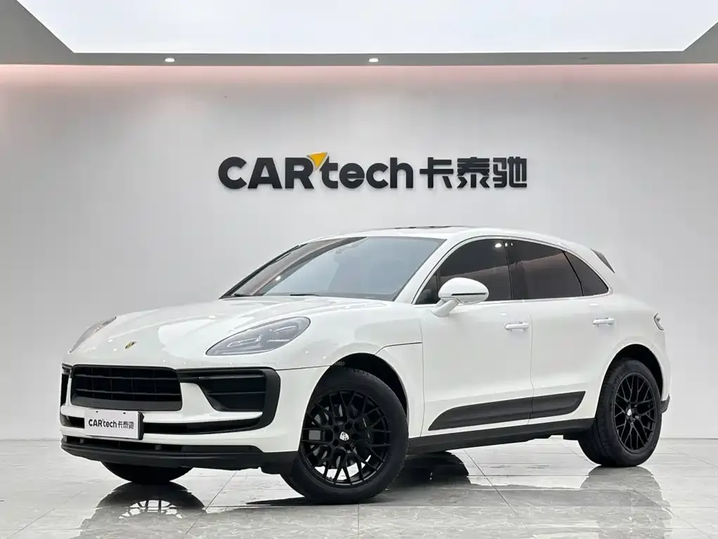 Porsche Macan — фото 1