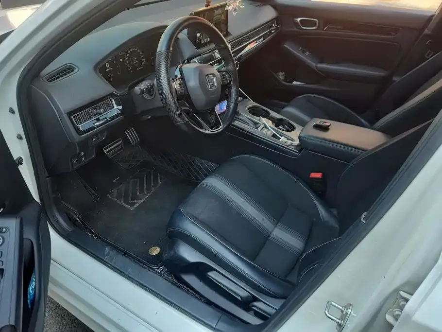 Honda Civic — фото 6