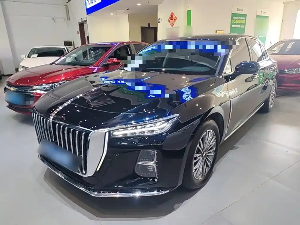 Hongqi H5 — фото 1