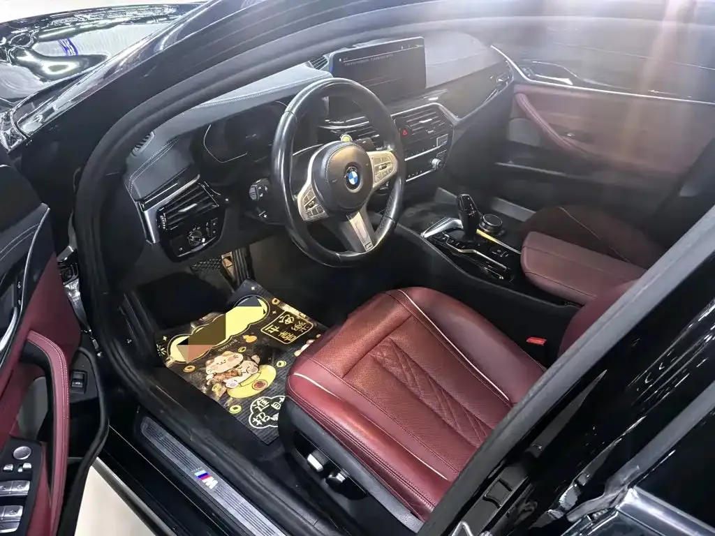 BMW 5 Series — фото 2