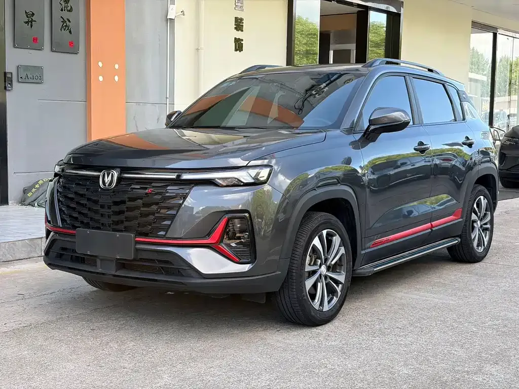 Changan CS35PLUS — фото 1