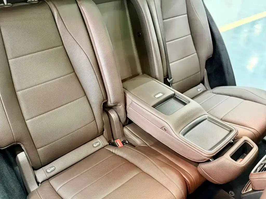 Mercedes-Benz GLE (Import) — фото 10