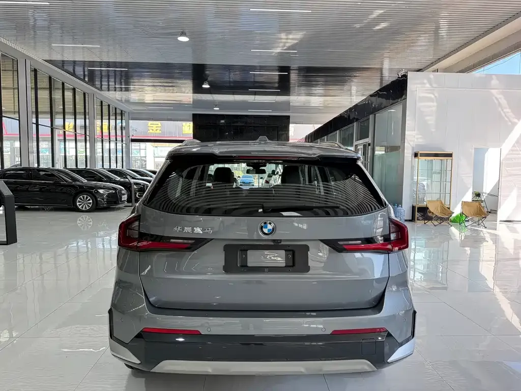 BMW X1 — фото 4
