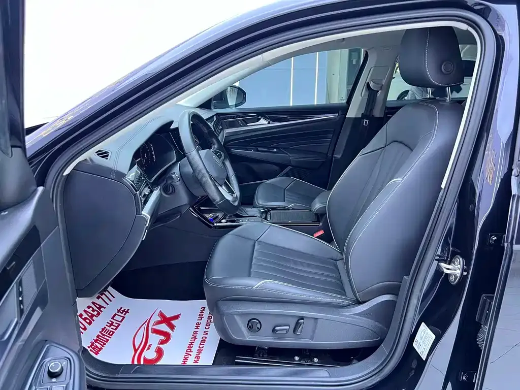 Volkswagen Passat — фото 7