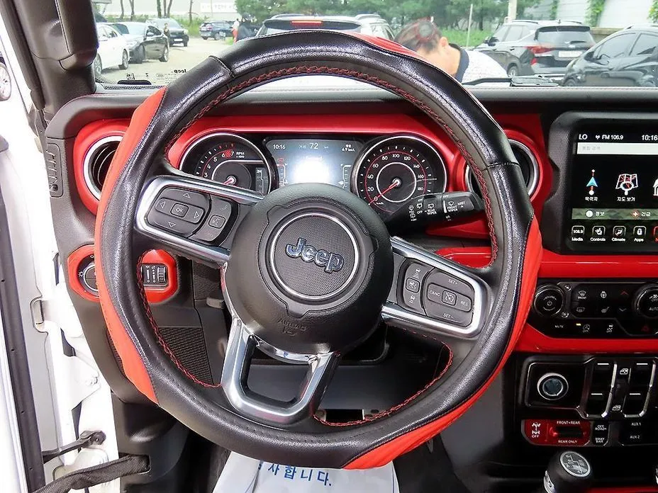 Jeep Wrangler — фото 5