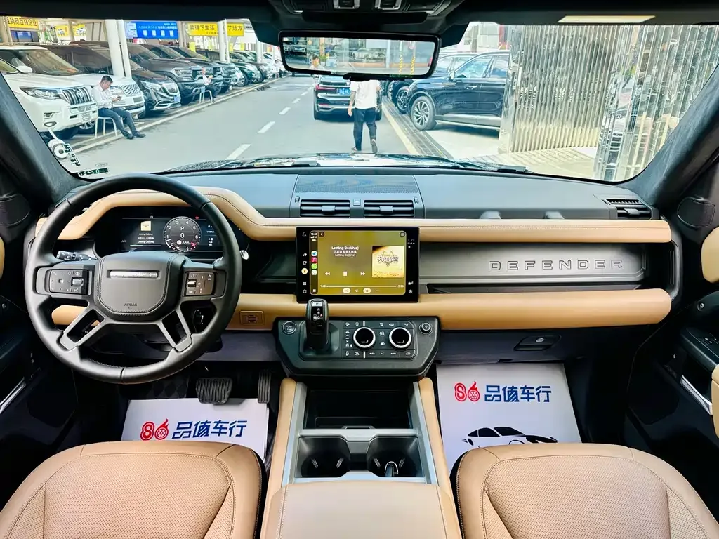 Land Rover Defender — фото 2