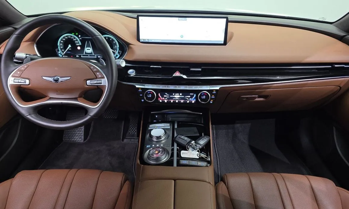 Genesis G80 — фото 10