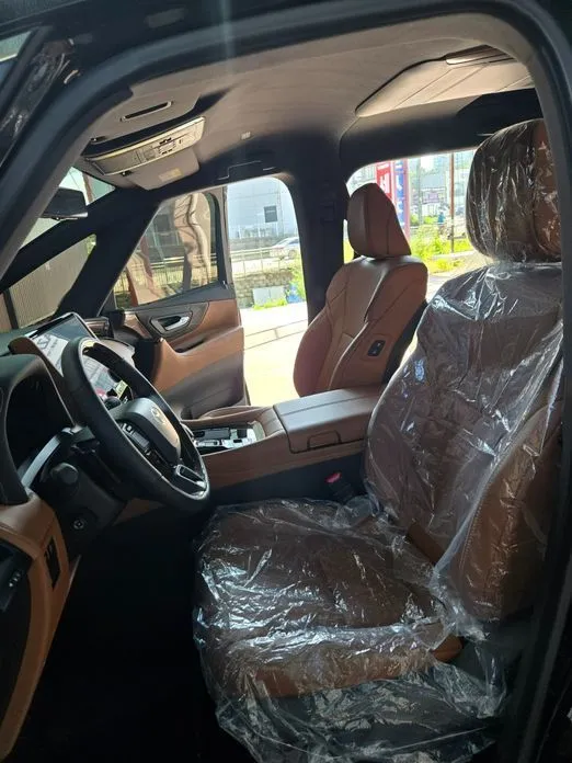 Toyota Alphard — фото 8