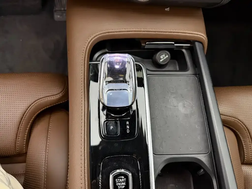 Volvo S90 — фото 10